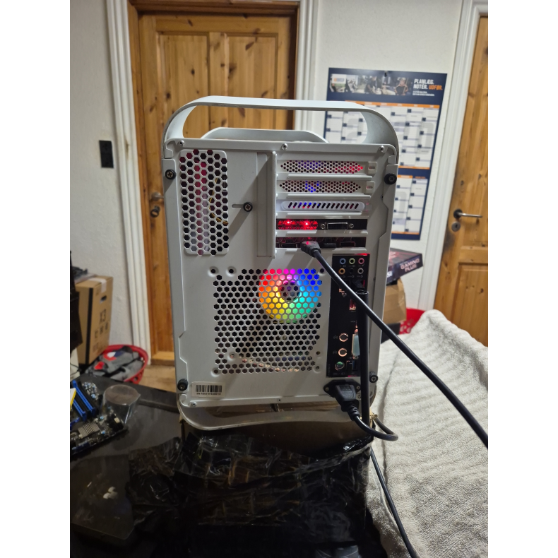 Gigabyte Z390 M Gaming